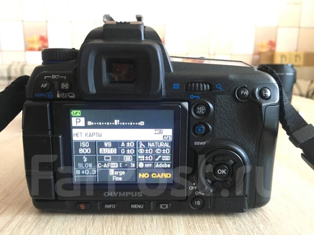 Olympus E-30 ����