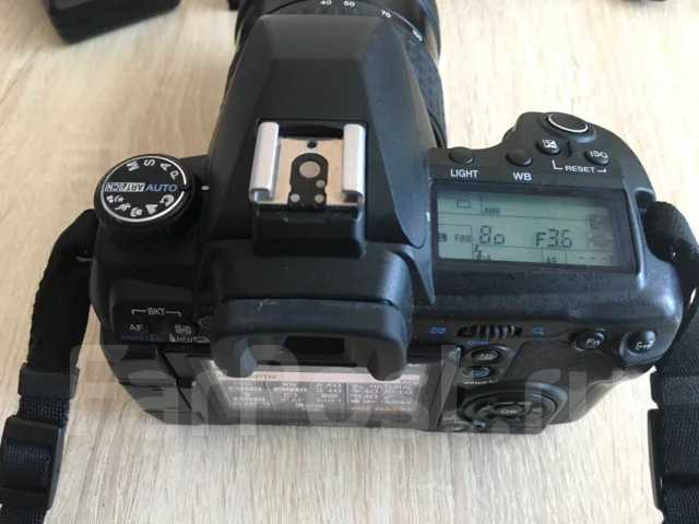 Olympus E-30 ����