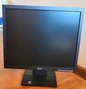 Acer. 17" ����
