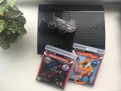 Sony PlayStation 3 Super Slim ����