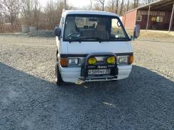 Mazda Bongo. Мазда бонго, 2 000 куб. см., 1 000 кг., 4x4