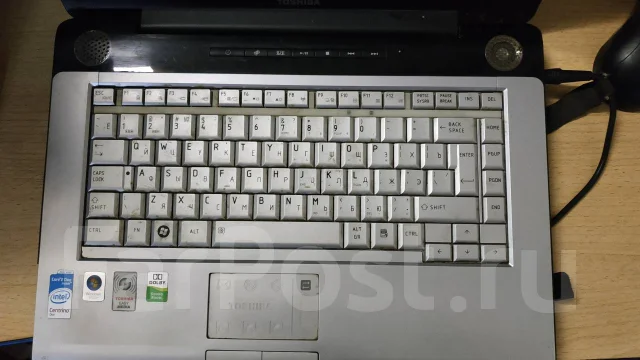 Toshiba Satellite A200. 15", 1,8����, ��� 2048 ��, ���� 500���, WiFi: 1, Bluetooth: 1, ����������� �� 1��. ����
