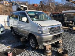 Nissan Elgrand. AVWE50007211, QD32ETI