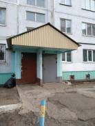 4-комнатная, улица Калининская 11. кинотеатра Космос, агентство, 68 кв. м. Дом снаружи