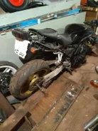 Yamaha FZ 400 ����