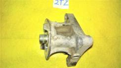 Крепление масляного фильтра. Toyota Estima Emina, TCR10, TCR11, TCR20, TCR21, TCR10G, TCR11G, TCR20G, TCR21G Toyota Estima Lucida, TCR10, TCR11, TCR20...