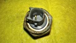 Датчик детонации. Toyota: Windom, Crown, Aristo, Camry Gracia, Sprinter Trueno, Corolla, Tundra, Hilux, Estima, Carina, Sprinter, Hilux Surf, Solara...