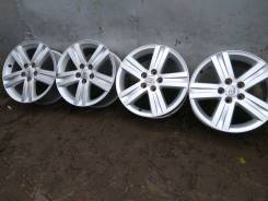 Toyota. 7.0x17", 5x114.30, ET45, ЦО 60,1 мм.