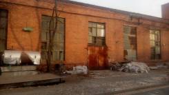 Склады. 400 кв. м., улица Борисенко 35, р-н Борисенко. Дом снаружи