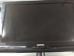 Samsung LE32C350. LCD (��) ����