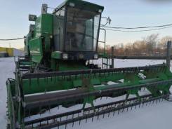 John Deere 1048. Комбайн