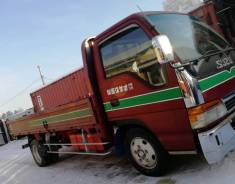 Isuzu Elf. Исудзи, 3 000 куб. см., 3 000 кг., 4x2