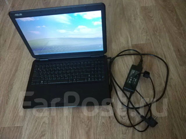 Asus K50C. 15.6", 1,2����, ��� 3072 ��, ���� 250���, WiFi: 1, Bluetooth: 1, ����������� �� 4��. ����