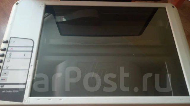 Samsung R540. 15.6", 2,6����, ��� 4 ��, ���� 500���, WiFi: 1, Bluetooth: 1, ����������� �� 6��. ����