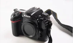 Nikon D300 ����