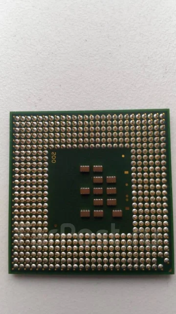 Intel Pentium M 735 ����