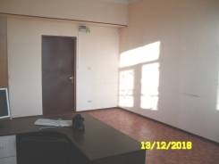 Офисное помещение 2 эт. отопление включено в арендную плату и охрана. 22 кв. м., улица Урицкого 21, р-н Индустриальный. Интерьер
