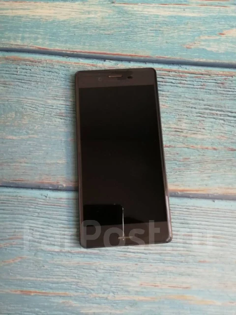 Sony Xperia X. �/�, ������, 3G, 4G LTE, NFC ����