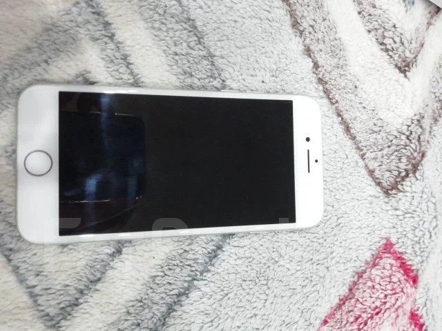 Apple iPhone 8. �/�, �����, 3G, 4G LTE ����