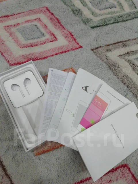 Apple iPhone 8. �/�, �����, 3G, 4G LTE ����