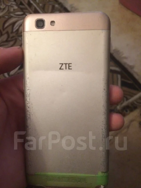 ZTE Blade A610. �/� ����