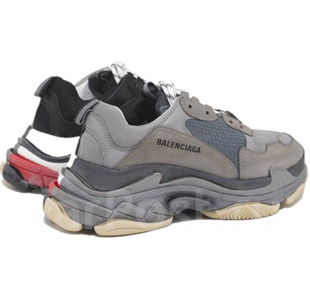 Balenciaga 41 hot sale triple s