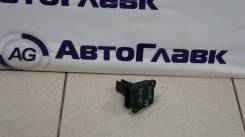 Датчик расхода воздуха. Mazda: B-Series, Premacy, Titan, Mazda2, Bongo Brawny, Roadster, Mazda3, Demio, Mazda6, Bongo, RX-8, MPV, 323, Mazda5, CX-7, A...