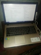 Asus VivoBook Pro 15. 15.6", 1,1����, ��� 4 ��, ���� 500���, WiFi, Bluetooth, ����������� �� 5��. ����