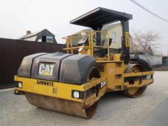 Caterpillar. Японский тандемный вибрационный каток с силой виброудара 20 тонн
