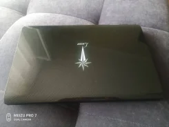 V-lazer. 15.6", 3,0����, ��� 6 ��, ���� 120���, WiFi, Bluetooth, ����������� �� 1��. ����