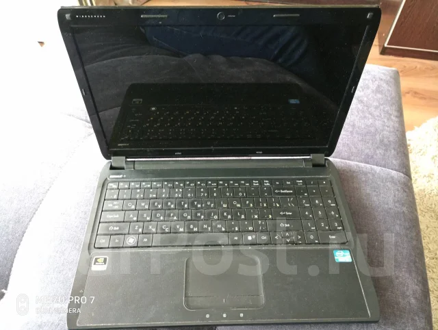 V-lazer. 15.6", 3����, ��� 6 ��, ���� 120���, WiFi: 1, Bluetooth: 1, ����������� �� 1��. ����