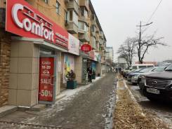 Торговая площадь - 17,9 м - Столетие - 1 линия- парковка. 18 кв. м., проспект 100-летия Владивостока 51, р-н Столетие. Дом снаружи