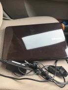 Samsung R540. 15.6", 2����, ��� 2048 ��, ���� 200���, WiFi: 1, Bluetooth: 1, ����������� �� 1��. ����