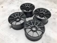 Advan Racing RS. 9.0/10.0x18", 5x114.30, ET15/15
