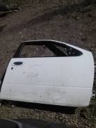 Дверь передняя правая Bluebird Nissan, Y0002814