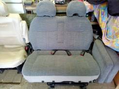 Сиденье. Mitsubishi Delica, PA4W, PB4W, PB6W, PC4W, PD4W, PD6W, PD8W, PE6W, PE8W, PF6W, PF8W Mitsubishi Space Gear Двигатели: 4G64, 4M40, 6G72