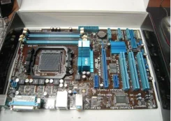 Socket AM3+ ����