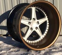 Красивейшие разборные step lip пушинки Super STAR. 13.0x18", 5x114.30, ET-22, ЦО 73,0 мм.