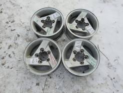Suzuki. 5.5x15", 5x139.70, ET5