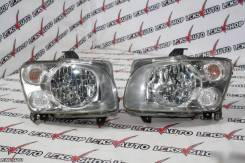 Фара. Nissan Stagea, HM35, M35, NM35, PNM35 Двигатели: VQ25DD, VQ25DET, VQ30DD, VQ35DE