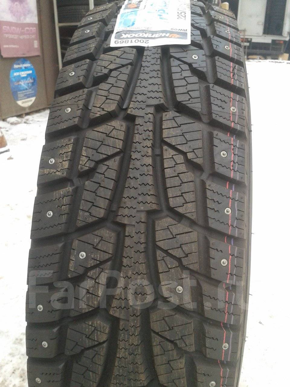 Rw09 i pike lt. Автомобильная шина Hankook Tire Winter i*Pike lt rw09 215/70 r15 109/107r зимняя. 205 70 15c Hankook Winter IPIKE lt б.у.
