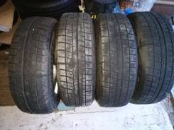 Bridgestone. Зимние, 2011 год, 10 %, 4 шт