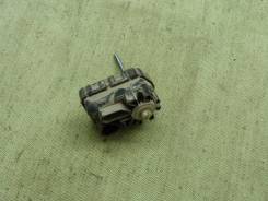 Корректор фар. Toyota: Allion, Regius Ace, Crown, Prius C, iQ, Corolla, Probox, Innova, Dyna, Raum, Estima, Tarago, Hilux Surf, Isis, Hiace, Succeed...