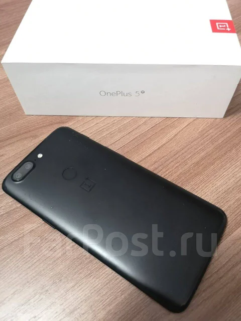 OnePlus 5T. �/�, ������, 3G, 4G LTE, Dual-SIM, NFC ����