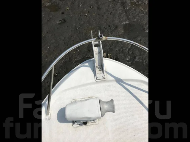 Yamaha Fish 24. 1989 ���, ����� 7��., ��������� ���������, 175��.�., ������. ��� ����� �� ������������ ����