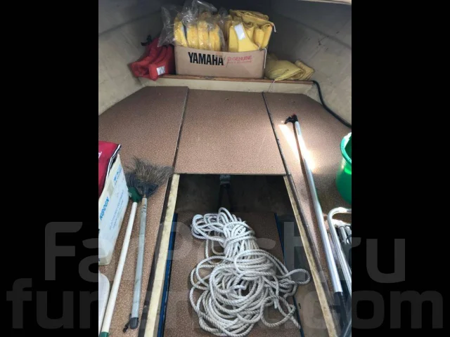 Yamaha Fish 24. 1989 ���, ����� 7��., ��������� ���������, 175��.�., ������. ��� ����� �� ������������ ����