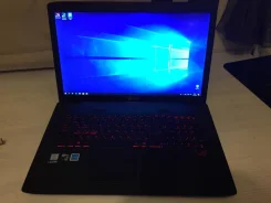 Asus ROG G75VW. 17.5", 60����, ��� 8 ��, ���� 1 000���, WiFi: 1, Bluetooth: 1, ����������� �� 9��. ����