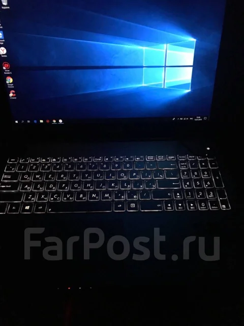 Asus N550JK. 15.6", 2 500����, ��� 8 ��, ���� 1 000���, WiFi: 1, Bluetooth: 1 ����