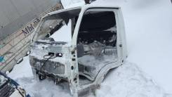Кабина. Nissan Atlas, P4F23