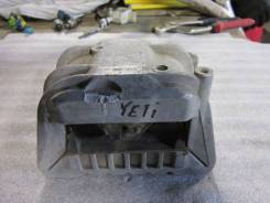 Подушка двигателя. Volkswagen: Caddy, Passat, Eos, Jetta, Golf Plus, Touran, Golf, Beetle Seat Altea, 5P1, 5P5, 5P8 Seat Leon, 1P1 Skoda Superb, 3T4...